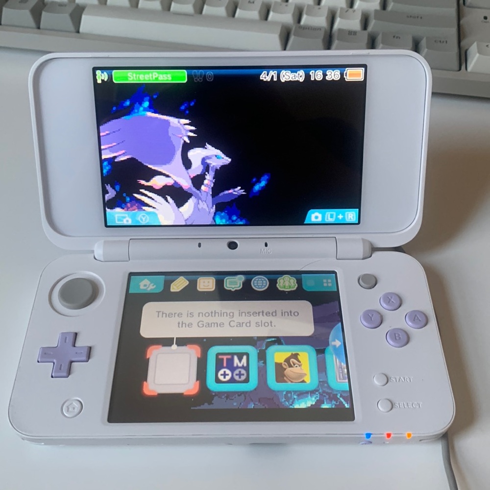 Nintendo 2ds LL white/lavender